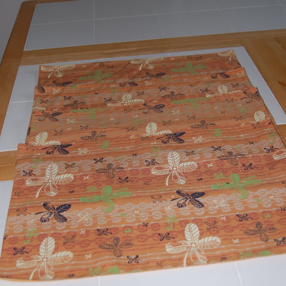 4 Brown/Beige/Brown Tones W/Feather Like Flowers Placemats W/Solid  Backing